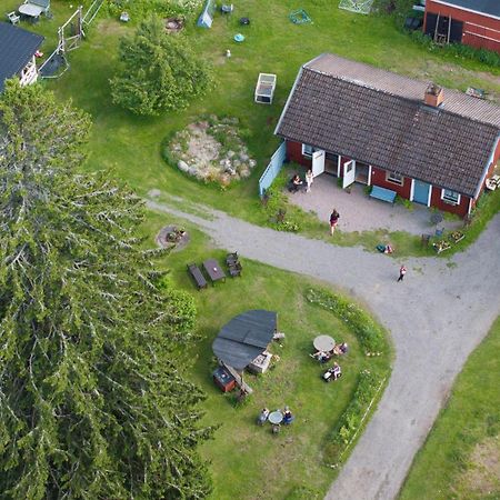 Ekologiska Fru Gran B&B I Tiveden Gardsjo Luaran gambar